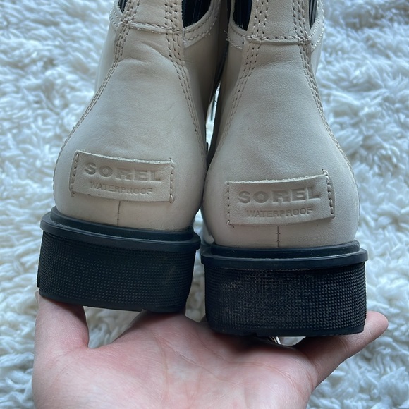 Sorel Phoenix‎ Boots - Picture 5 of 6